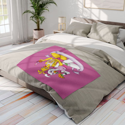 Double Chica (Toy & Glamrock) Character Print Arctic Fleece Blanket